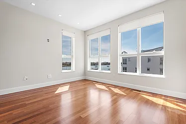 Sold by High Class Realty SB LLC