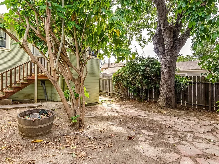 517 Butte St — Photo 17