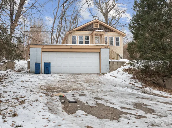 2315 Kirkwood Ln N, Plymouth, MN 55441