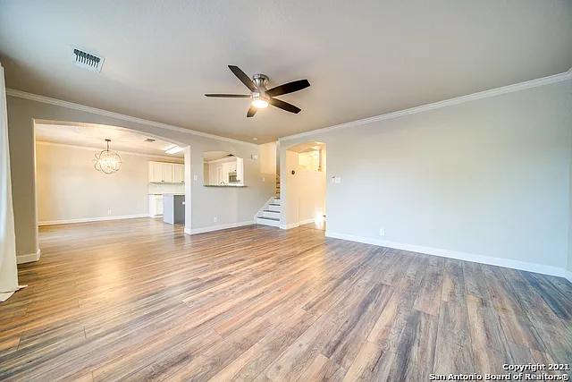 124 Latigo Ln — Photo 4