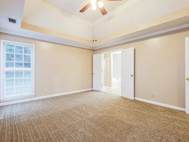 3935 Willowmeade Dr — Photo 11