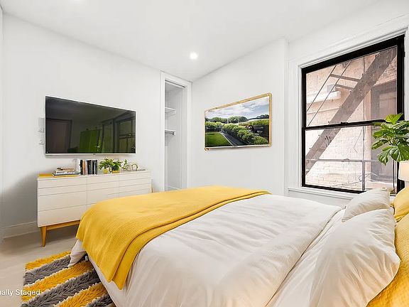 4th image of 704 8th Ave APT 3