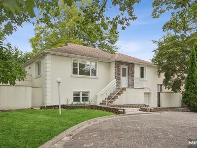 502 Summit St, Englewood Cliffs, NJ, 07632