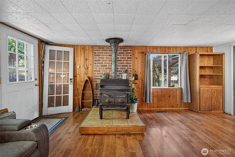 5th image of 22588 Grip Road