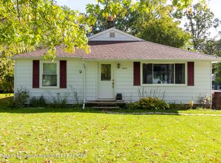 13417 Allen St, Bath, MI 48808
