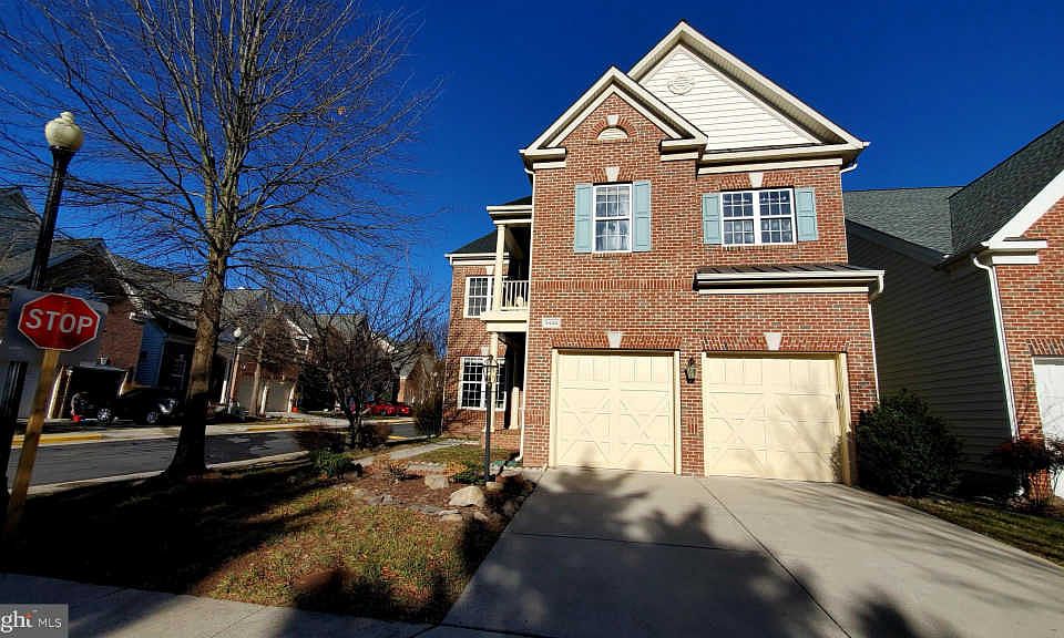 1st image of 2466 Cypress Green Ln