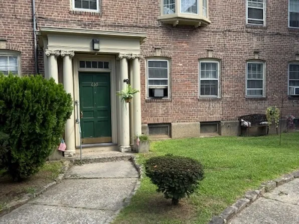 610 Wilmot Avenue #2, Bridgeport, CT 06607