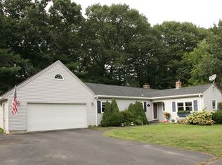 35 Whittier Rd, Wakefield, MA 01880