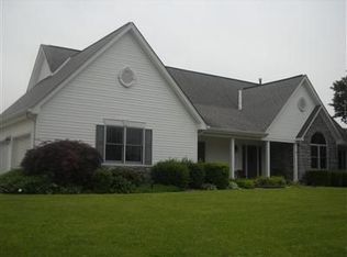 7900 E Bend Rd, Burlington, KY 41005