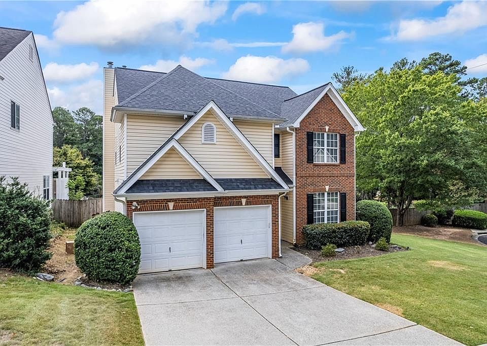 1st image of 2875 Georgian Manor Dr