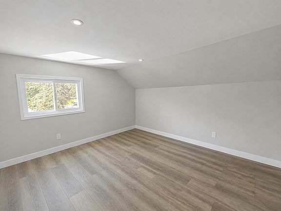 3rd image of 510 N State St Rear 5