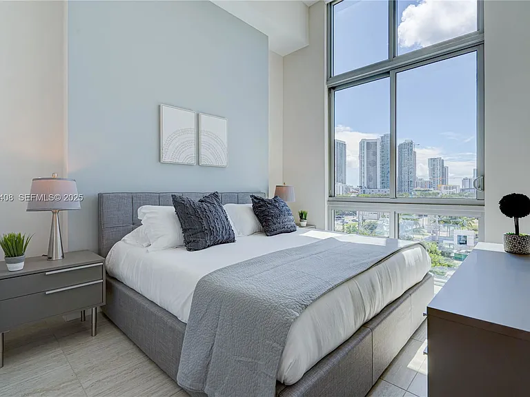 3900 Biscayne Blvd #S-502 — Photo 4