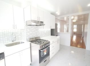 62 N 7th St APT 4R, Brooklyn, NY 11249