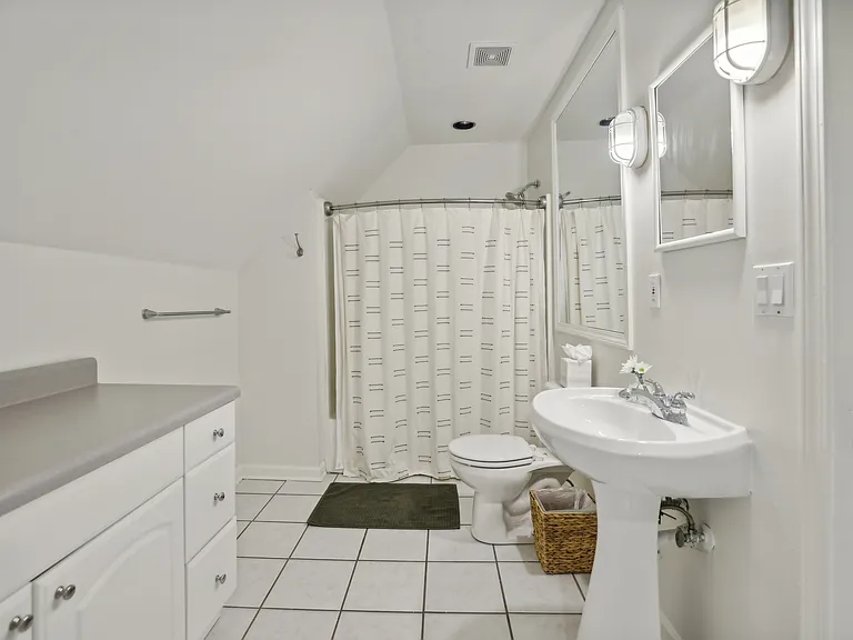 2325 Pine Grove Dr NW — Photo 15