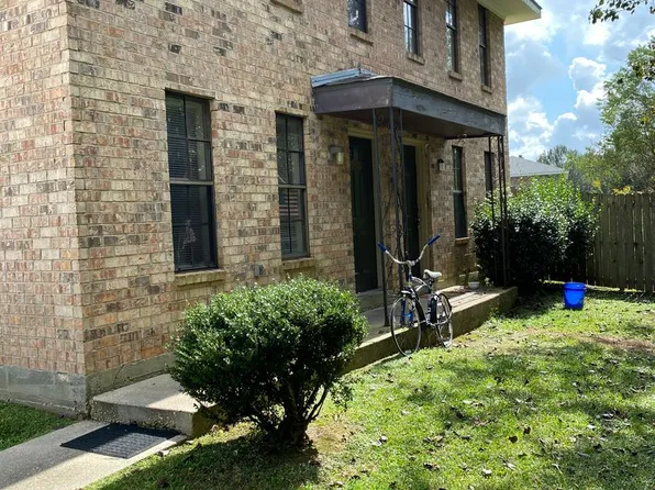 200 Loire, 200 Loire Ave #B, Lafayette, LA 70507