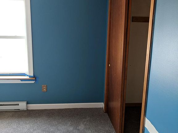 5th image of 16 Sunnyside Ln