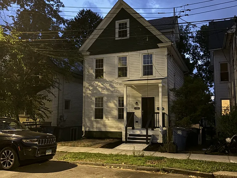 138 Greenwich Ave — Photo 28