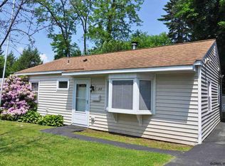 209 Madison Ave E, Rensselaer, NY 12144