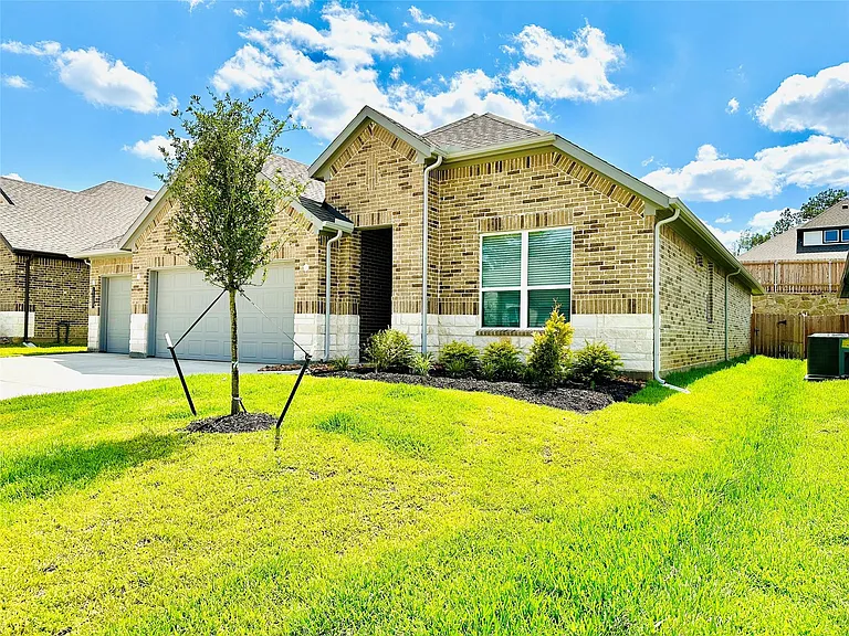13689 Balanced Rock Dr — Photo 3