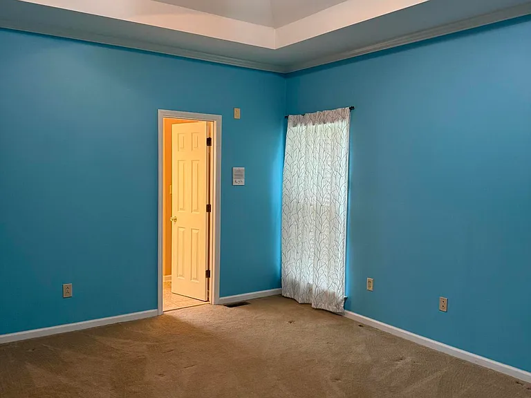 3652 Fair Ridge Dr — Photo 7