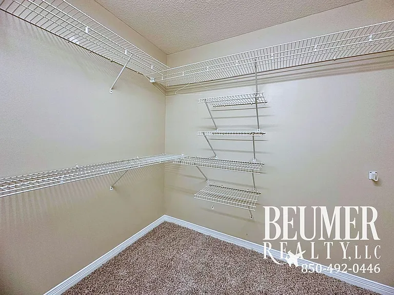 5027 Shoshone Dr — Photo 11