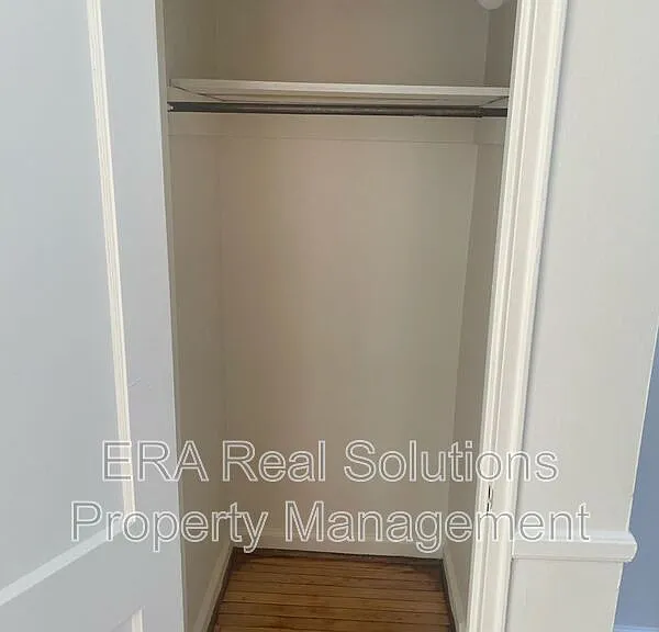 345 Mayfair Blvd #A — Photo 6