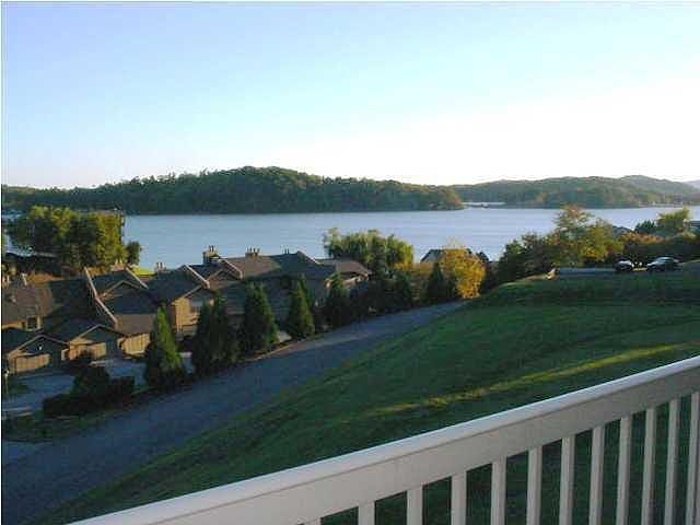 1st image of 4319 Lakeshore Ln Unit 305