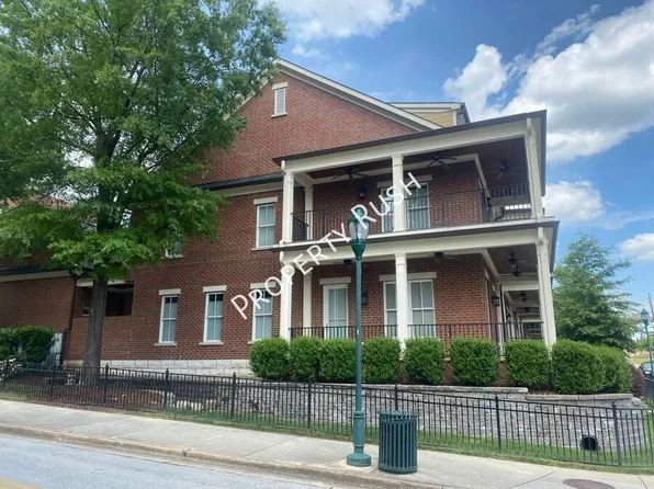 105 E 3rd St, Chattanooga, TN 37403