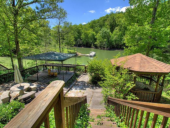 Image 2: Stairs or paved path to waterfront