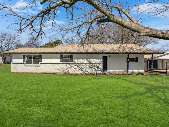 431 Valley View Dr, Azle, TX 76020