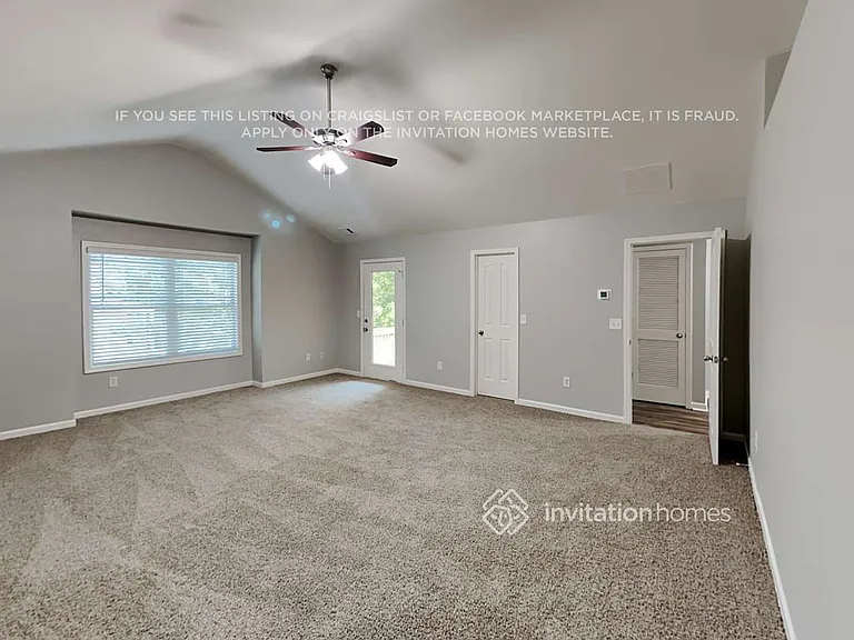 3493 Oakleaf Pass — Photo 8