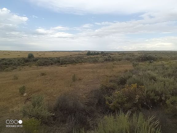 3rd image of 10494 W Arco Hwy