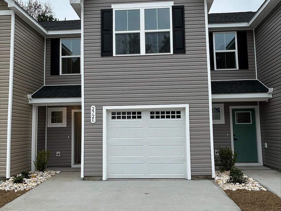 1st image of 272 Christiana Ln. #C
