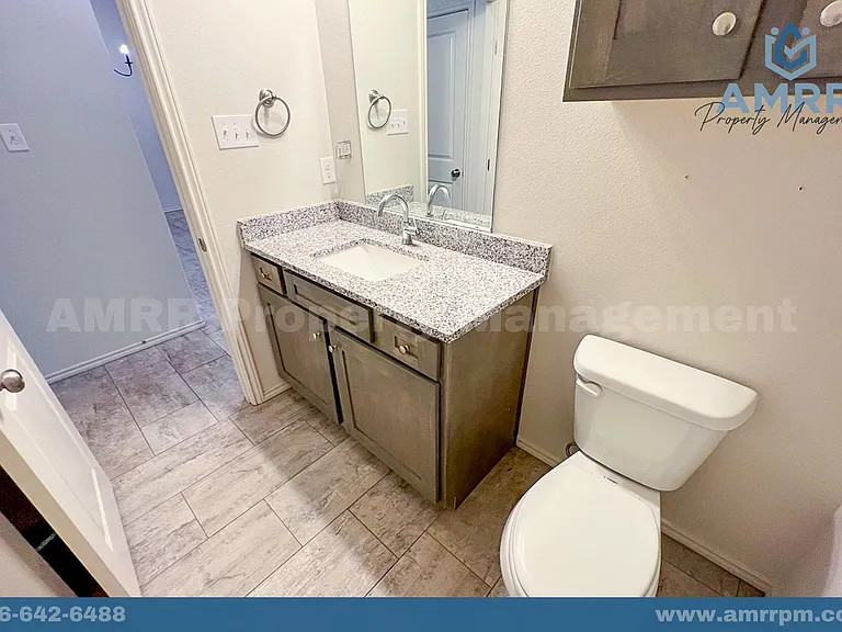 1248 N 7th St — Photo 14