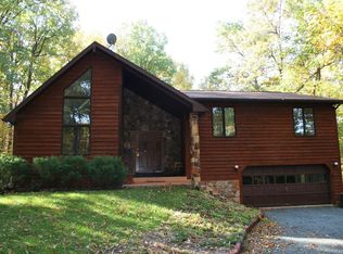 9 Twin Oaks Ct, Parkton, MD 21120