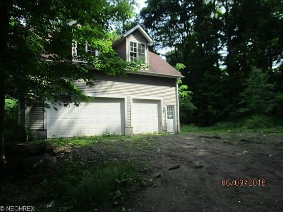 3rd image of 10840 Robert Ln