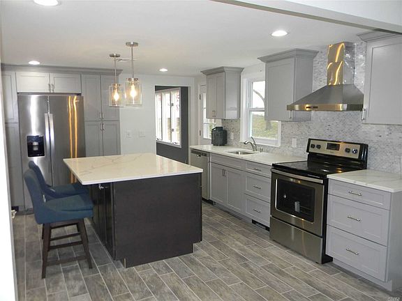 5th image of 21 Torlen Ct