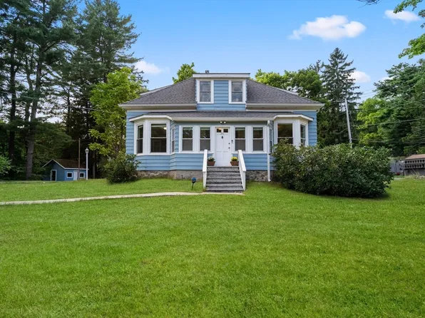 35 Lakeview Rd, Foxboro, MA 02035