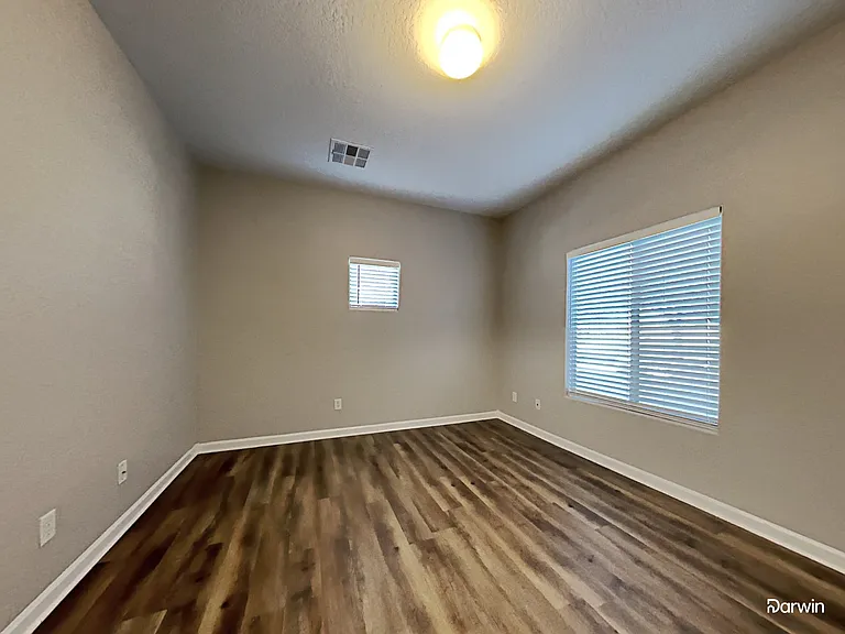 17734 W Langer Ln — Photo 12