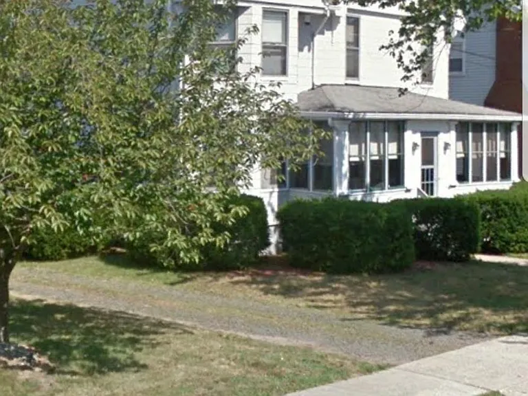 41 Martin St — Photo 2