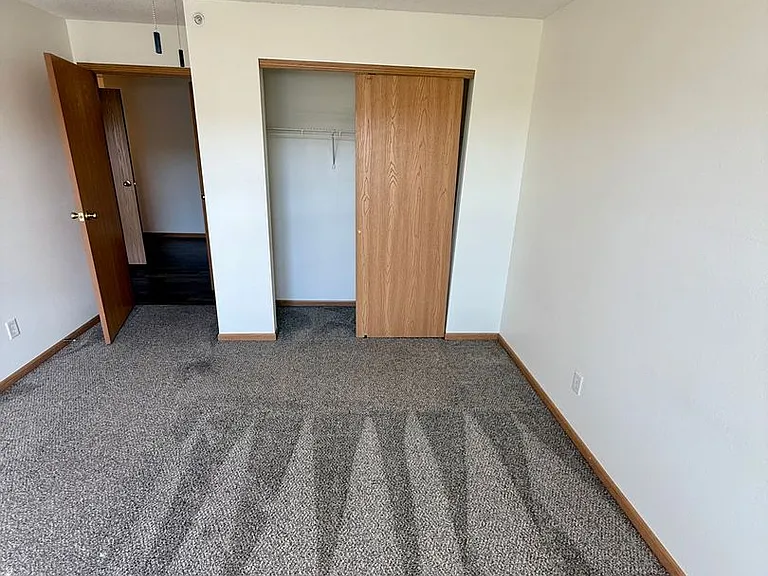 Ashwood Birchwood Apartments — Photo 30
