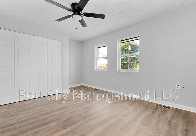 7484 Rabon Ave — Photo 18