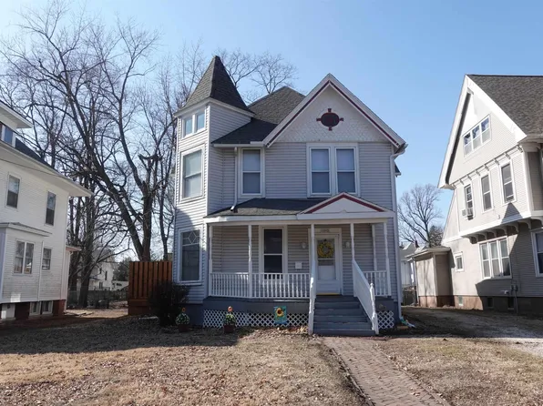 1092 N Broad St, Galesburg, IL 61401