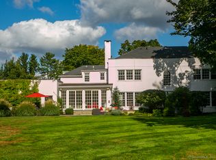 46 Deer Hill Ave, Danbury, CT 06810