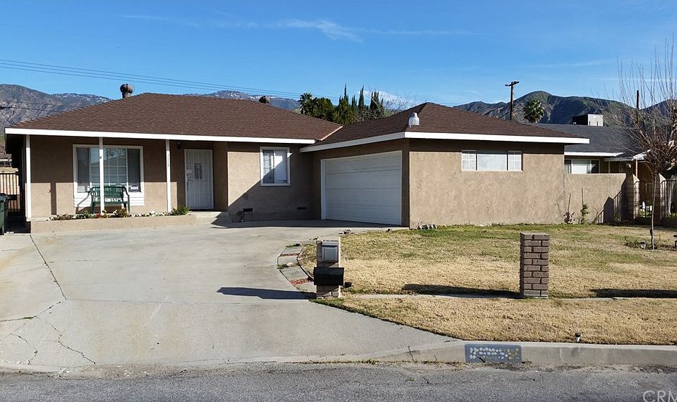 1st image of 3576 Garden Dr