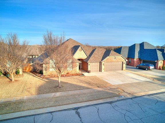5th image of 3007 Tara Ln