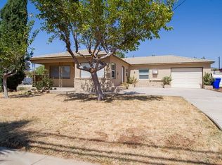 33840 Washington Dr, Yucaipa, CA 92399