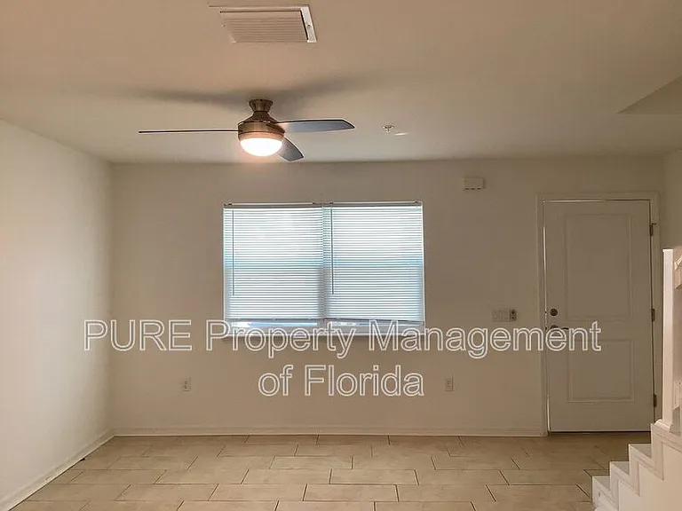 339 NE Sanchez Ave #111 — Photo 4