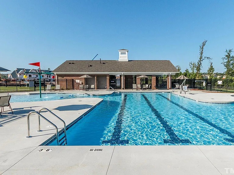 417 Shale Creek Dr — Photo 31