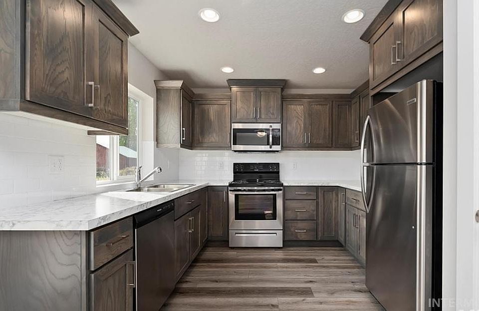 1st image of 2406 N Washington Ave #C